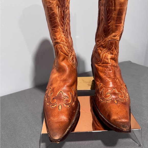 Tan Embroidered Ankle Booties 9.5B - Picture 2 of 11